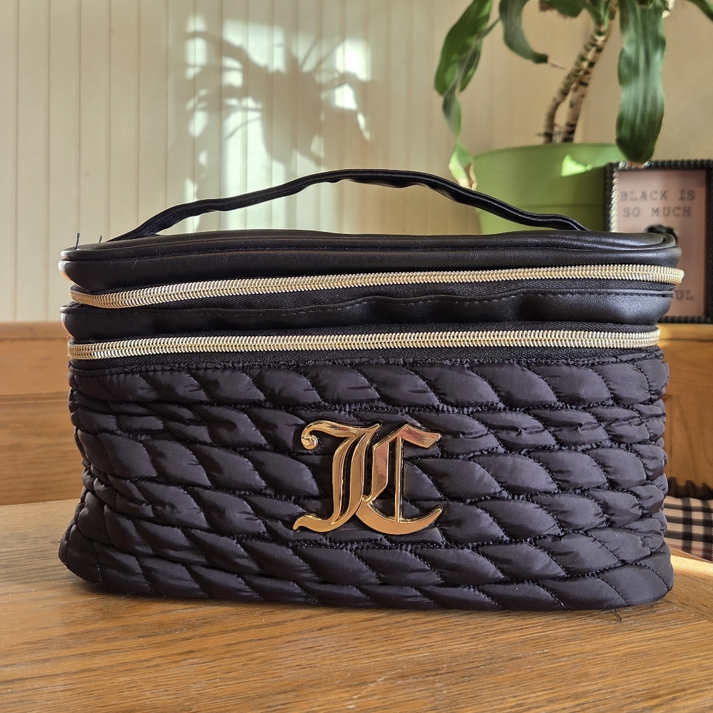Juicy Couture Black Quilted Makeup Organizer Travel Bag Zip compartments Handle